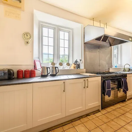 Old School House - Yorkshire Three Peaks Challenge *